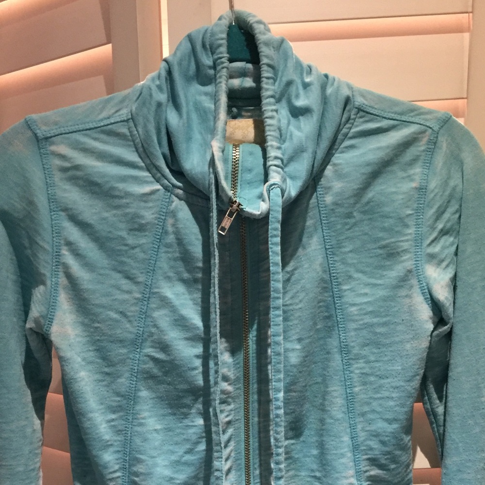 Guess Light Blue Body Stretchy Sweater